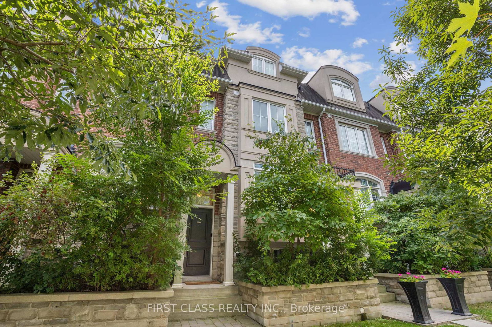 133a-finch-avenue-e-toronto-north-york-ontario-c13619212