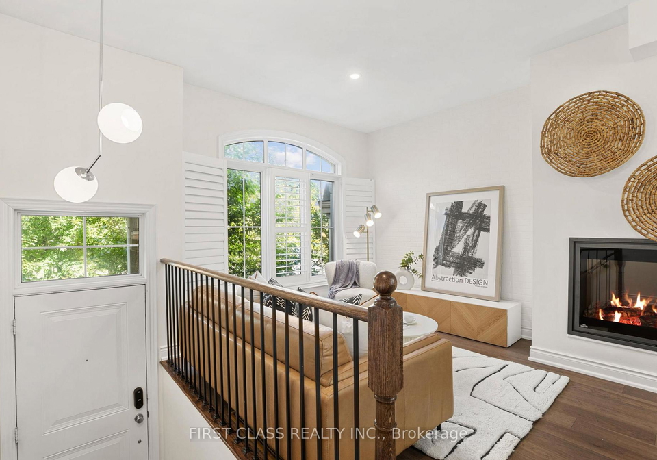 133a-finch-avenue-e-toronto-north-york-ontario-c13619212