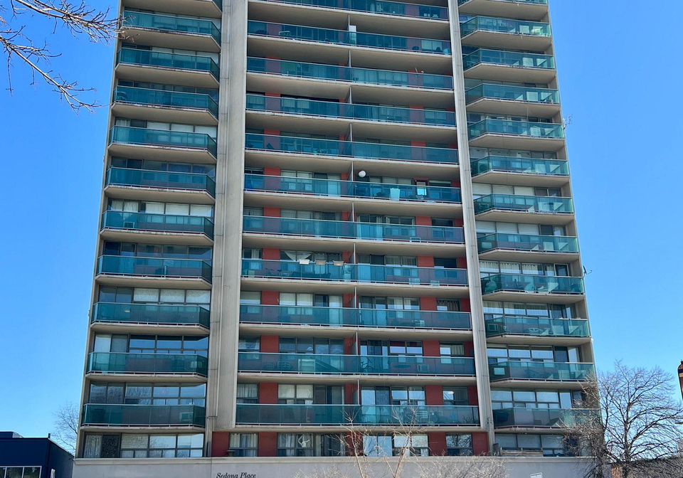 5949-yonge-street-toronto-north-york-ontario-c13619866