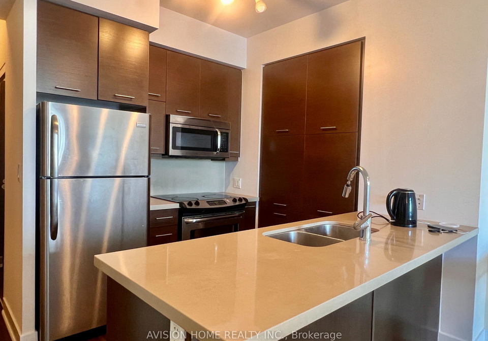 26-norton-avenue-toronto-north-york-ontario-c13619910