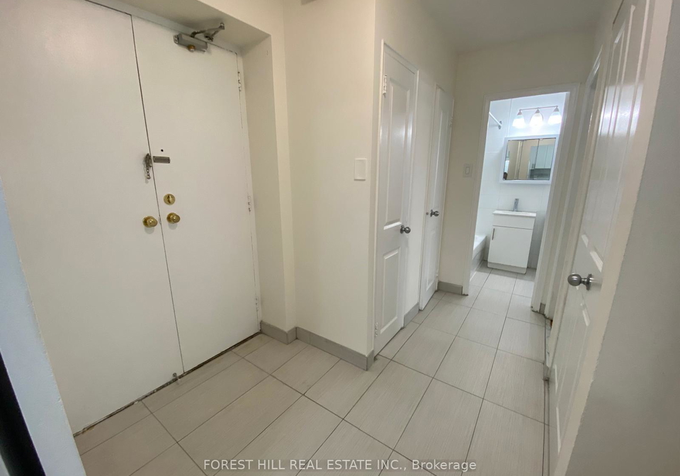11-shallmar-boulevard-toronto-toronto-ontario-c13620116