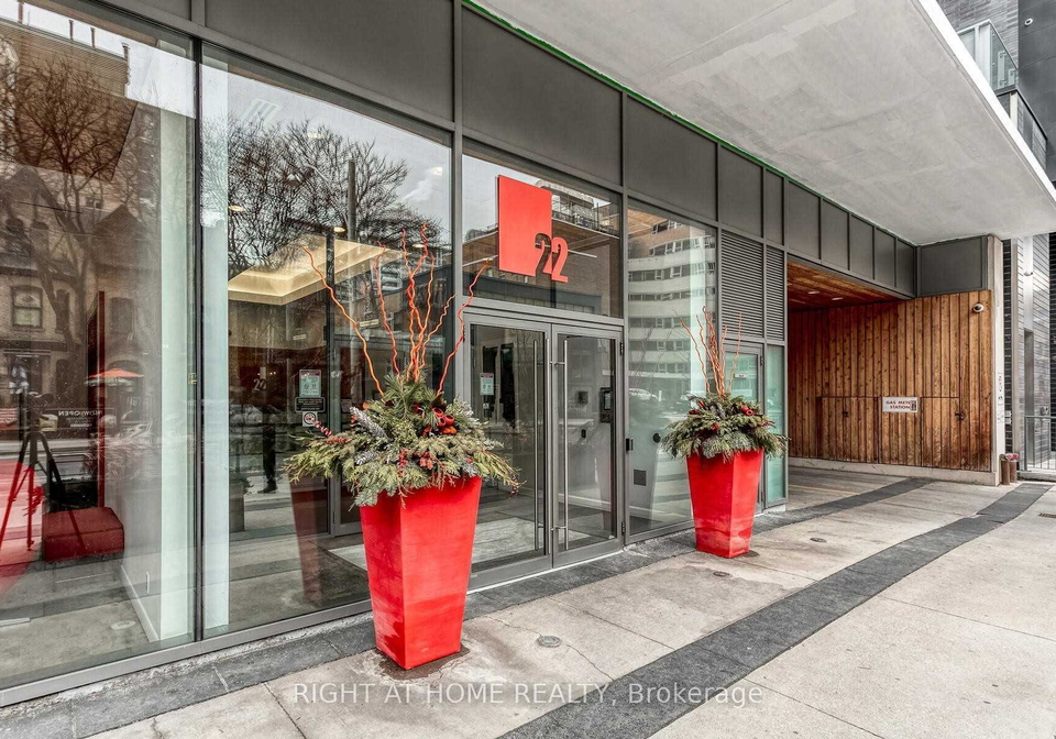 22-wellesley-street-e-toronto-toronto-ontario-c13620218