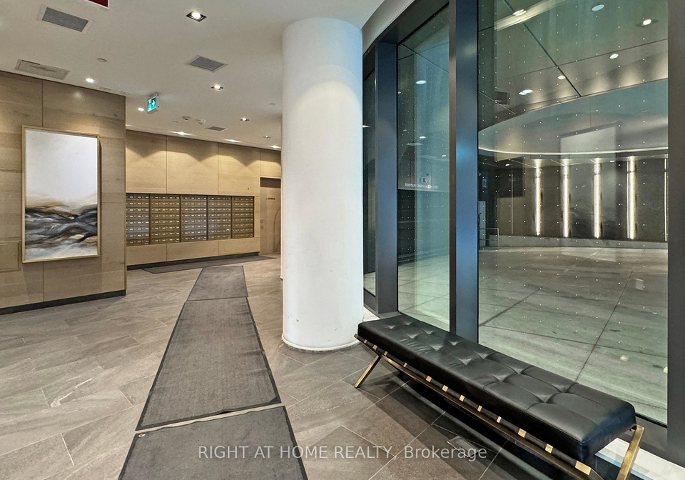 330-richmond-street-w-toronto-toronto-ontario-c13620314