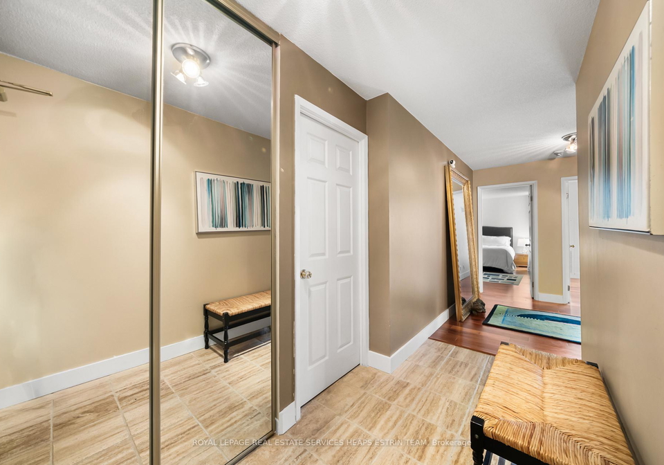 298-jarvis-street-toronto-toronto-ontario-c13620330