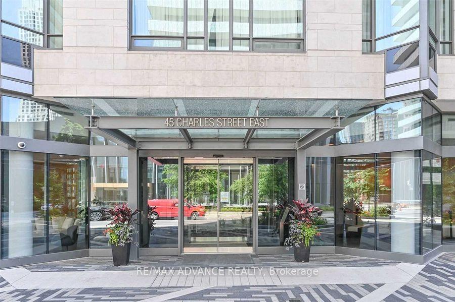 45-charles-street-e-toronto-toronto-ontario-c13620440