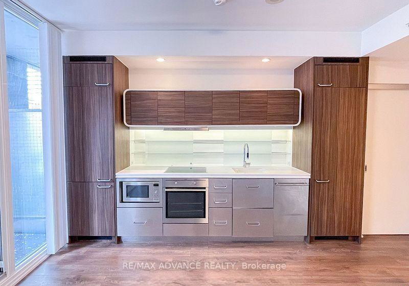 45-charles-street-e-toronto-toronto-ontario-c13620440