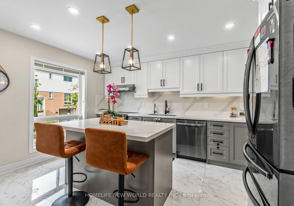 19-liszt-gate-toronto-north-york-ontario-c13620492