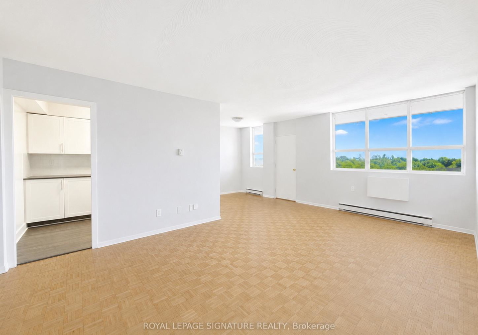 525-eglinton-avenue-e-toronto-toronto-ontario-c13620524