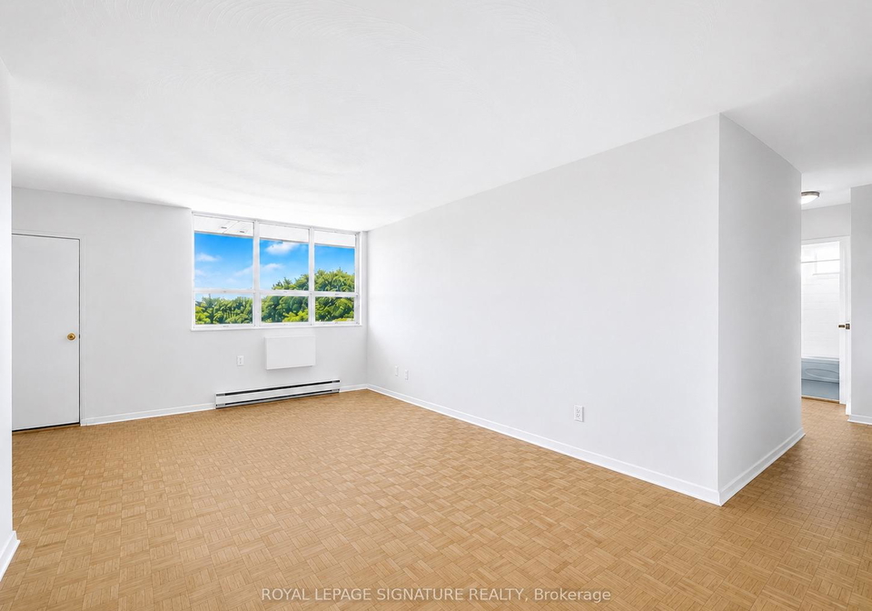 525-eglinton-avenue-e-toronto-toronto-ontario-c13620524