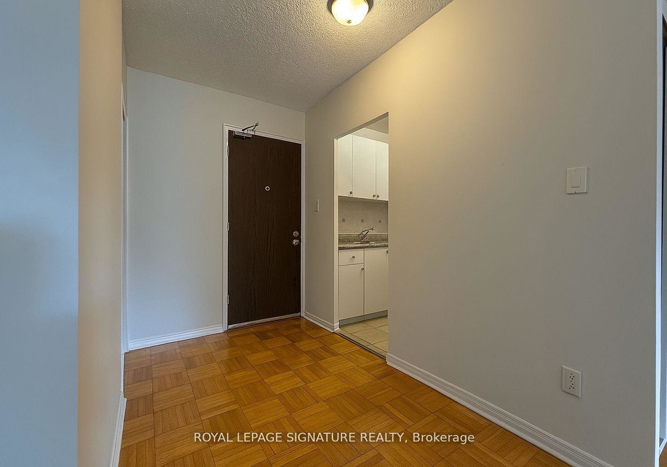 990-avenue-road-toronto-toronto-ontario-c13620536