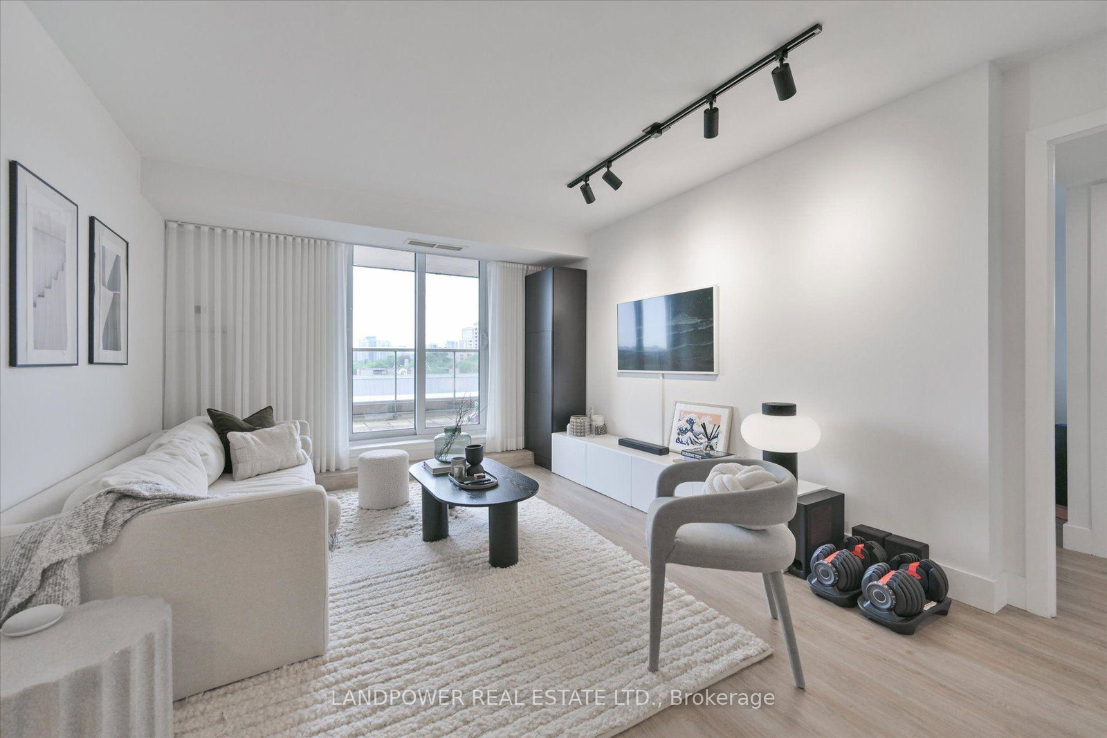 18-kenaston-gardens-toronto-north-york-ontario-c13620736