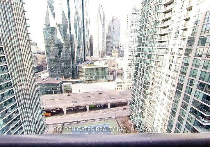 12-yonge-street-toronto-toronto-ontario-c13620846