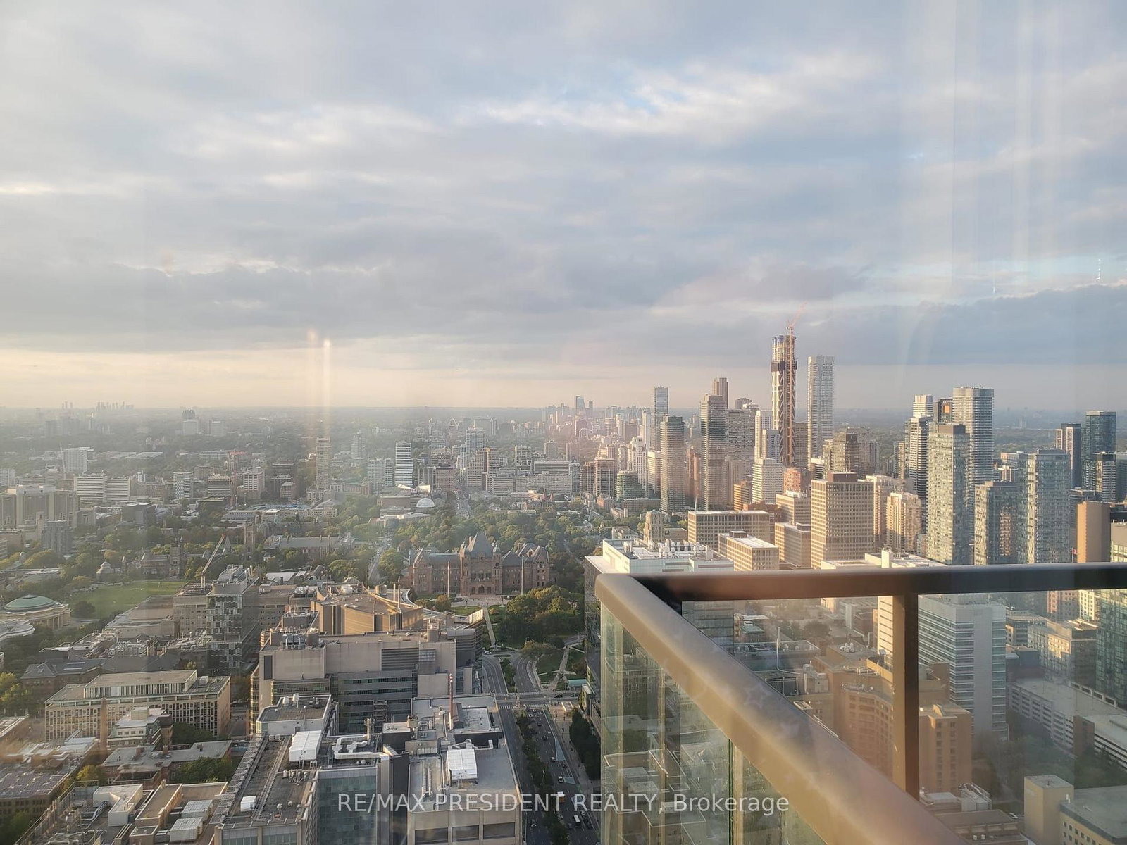 488-university-avenue-toronto-toronto-ontario-c13620896