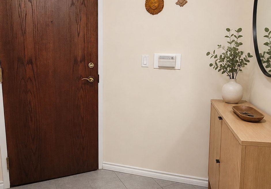 28-pemberton-avenue-toronto-north-york-ontario-c13621000
