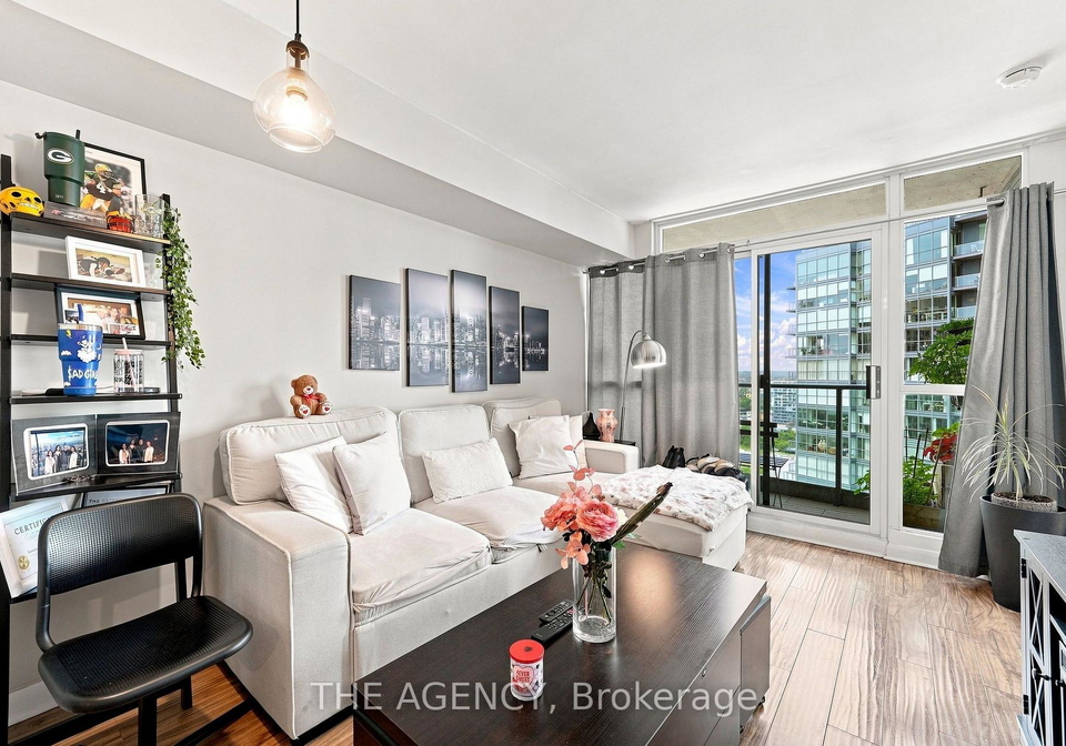 600-fleet-street-toronto-toronto-ontario-c13621148