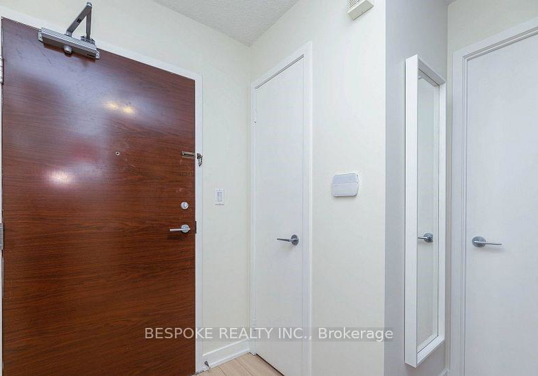 10-capreol-court-toronto-toronto-ontario-c13621228