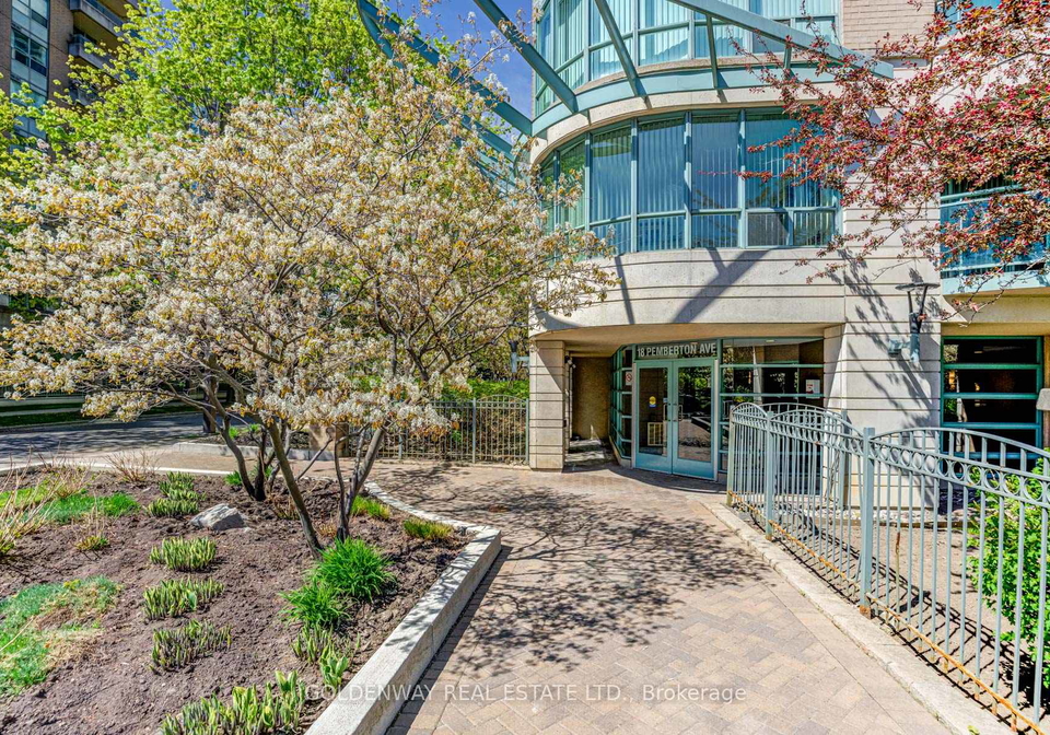 18-pemberton-avenue-toronto-north-york-ontario-c13621266