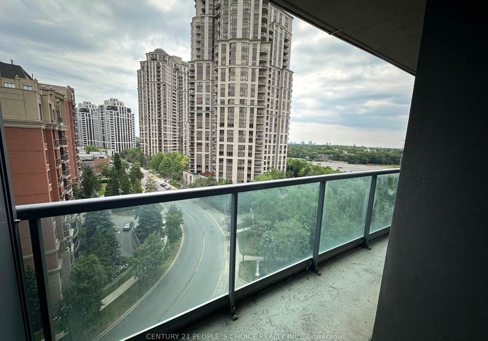 30-harrison-garden-boulevard-toronto-north-york-ontario-c13621322