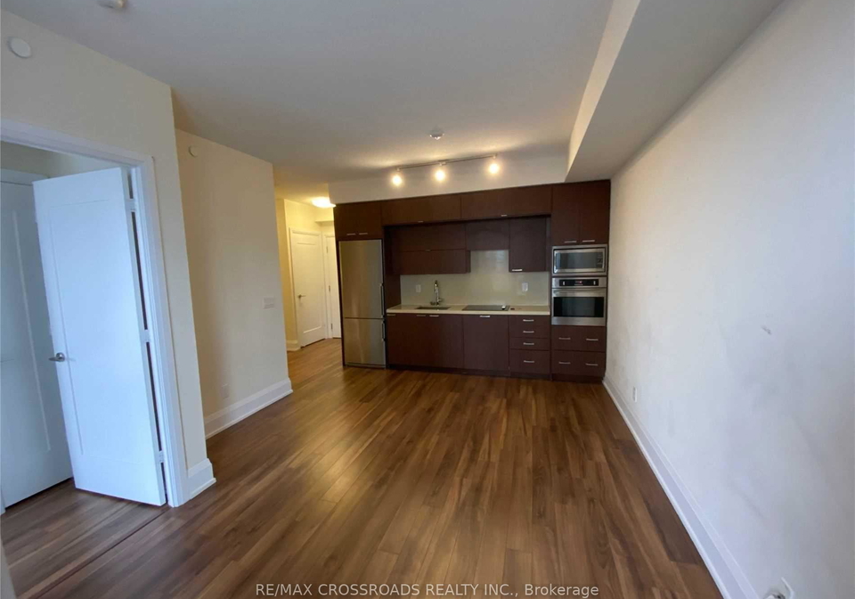 120-harrison-garden-boulevard-toronto-north-york-ontario-c13621642
