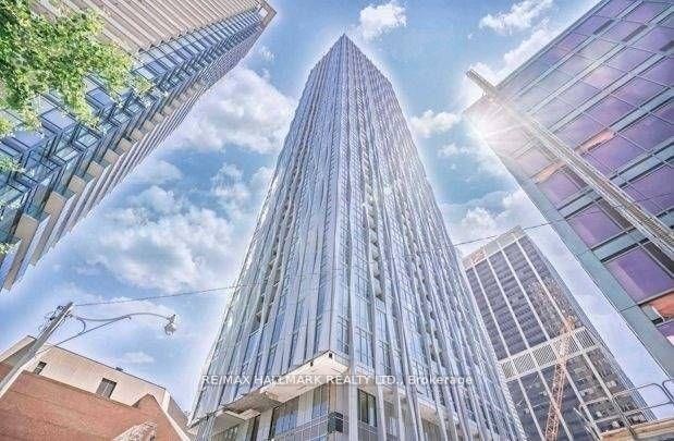 1-yorkville-avenue-toronto-toronto-ontario-c13621718