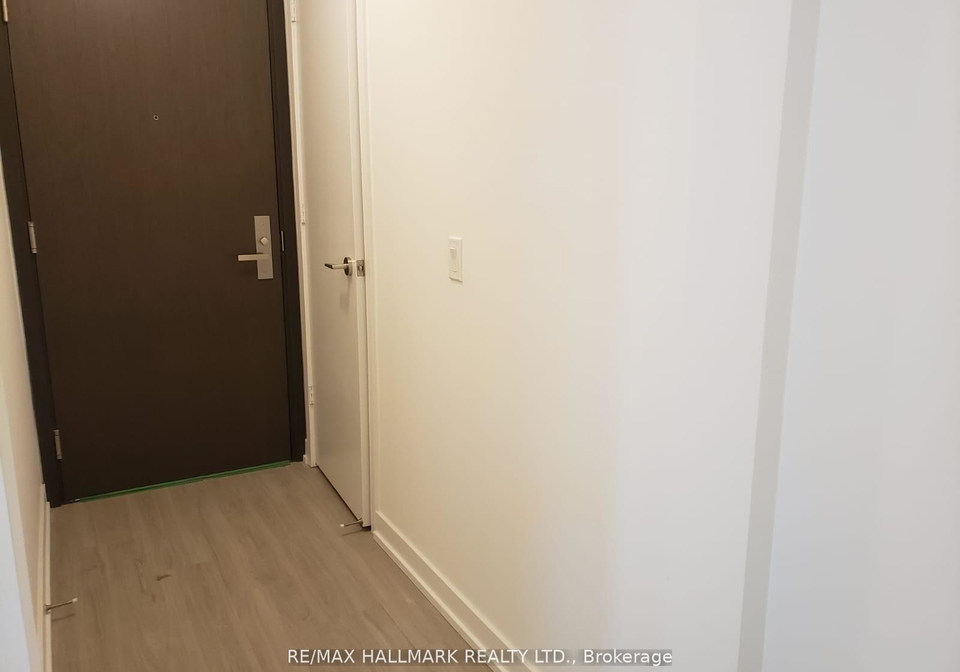 1-yorkville-avenue-toronto-toronto-ontario-c13621718