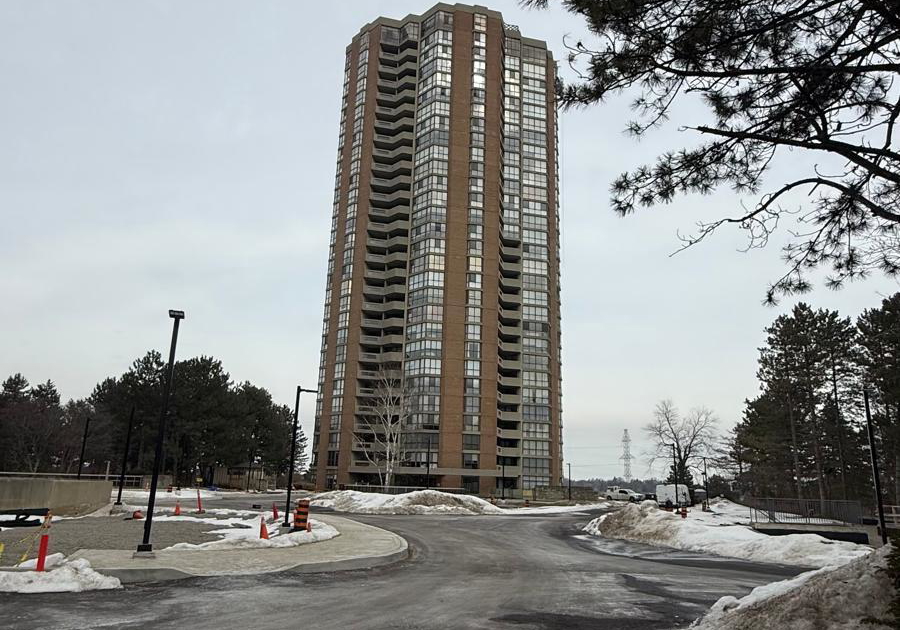 85-skymark-drive-toronto-north-york-ontario-c13622114