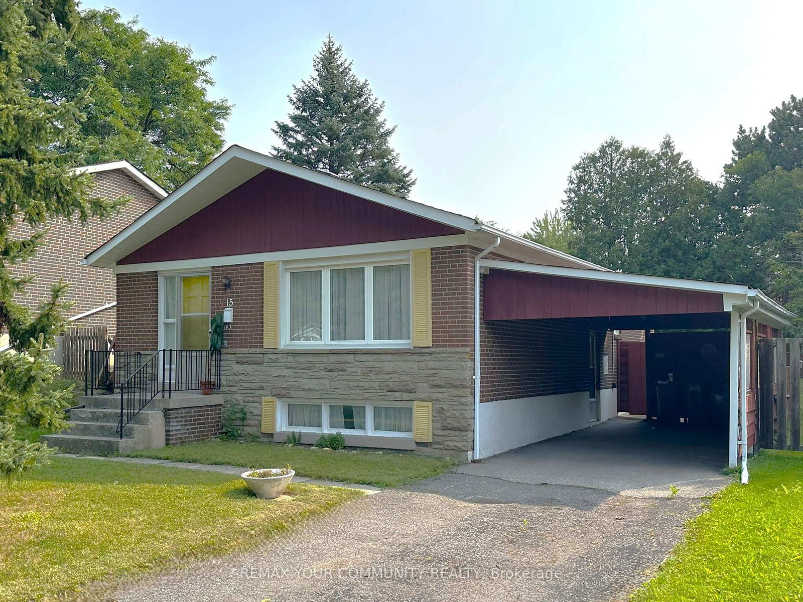 15-resolution-crescent-toronto-north-york-ontario-c13622192