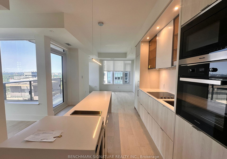 11-yorkville-avenue-toronto-toronto-ontario-c13622220