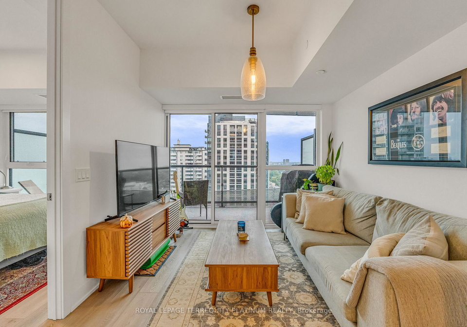11-lillian-street-toronto-toronto-ontario-c13622298