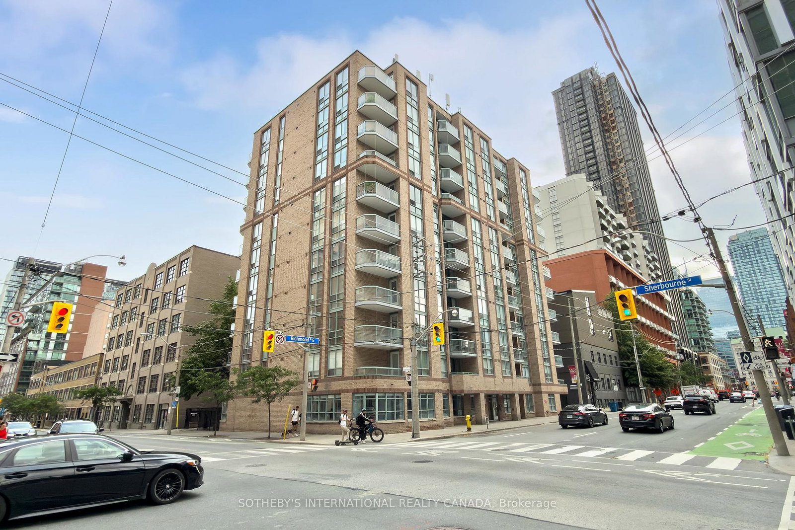 311-richmond-street-toronto-toronto-ontario-c13622342