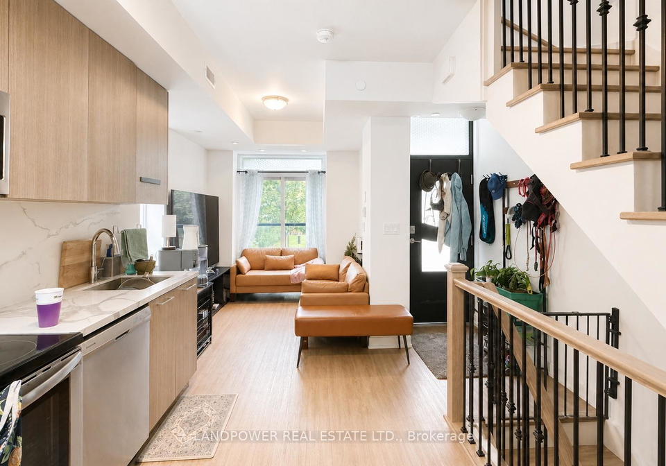 51-winlock-park-toronto-north-york-ontario-c13622578