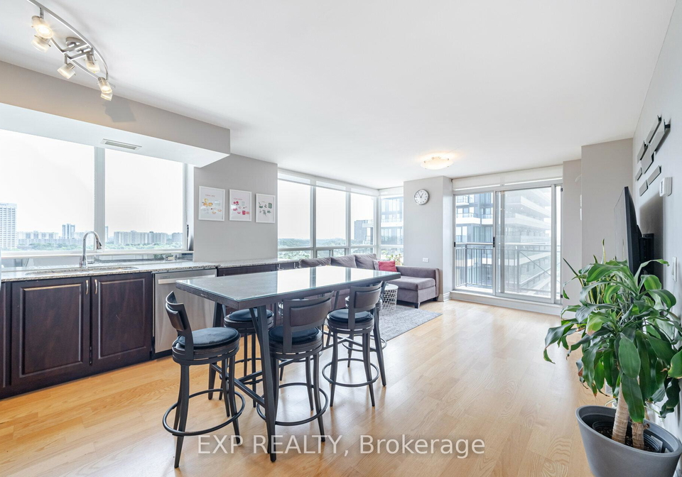 leslie-street-toronto-north-york-ontario-c13622640