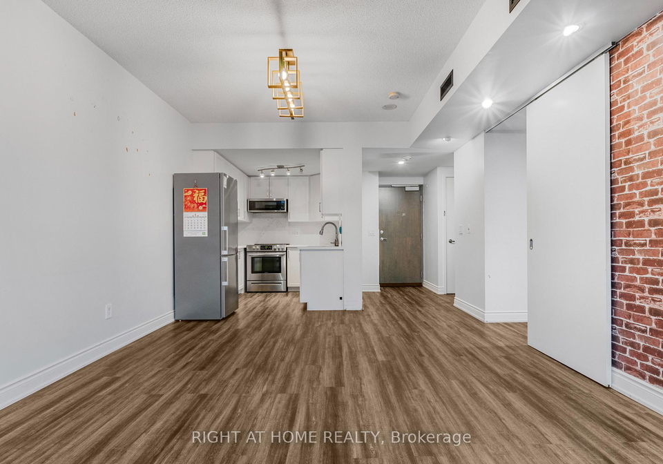 281-mutual-street-toronto-toronto-ontario-c13622730