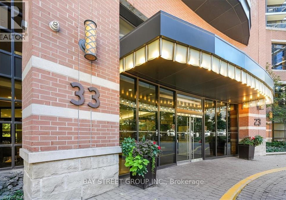 33-sheppard-avenue-e-toronto-north-york-ontario-c13622808
