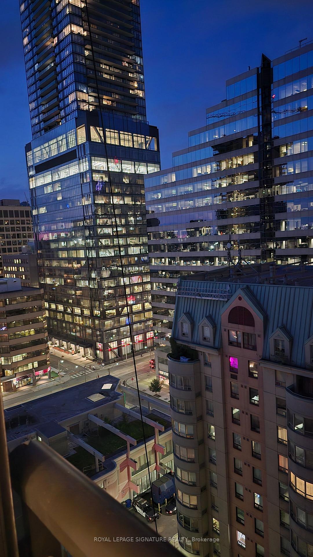 121-patrick-street-toronto-toronto-ontario-c13622908