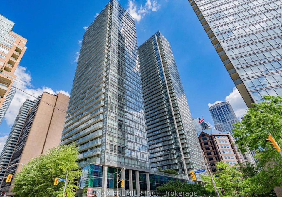 37-grosvenor-street-toronto-toronto-ontario-c13622972