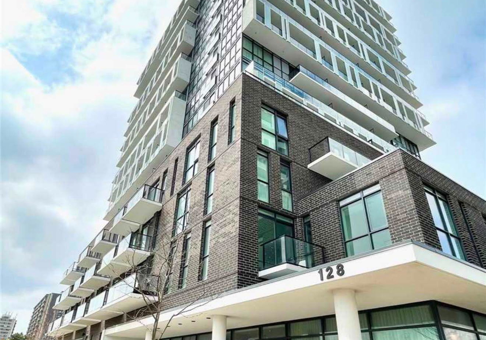 128-fairview-mall-drive-toronto-north-york-ontario-c13623224
