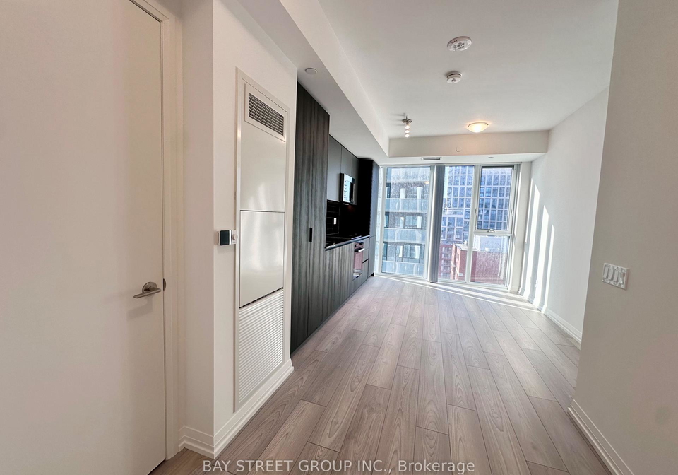 400-king-street-w-toronto-toronto-ontario-c13623402