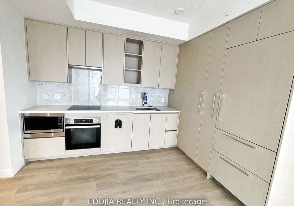 85-mcmahon-drive-toronto-north-york-ontario-c13623556