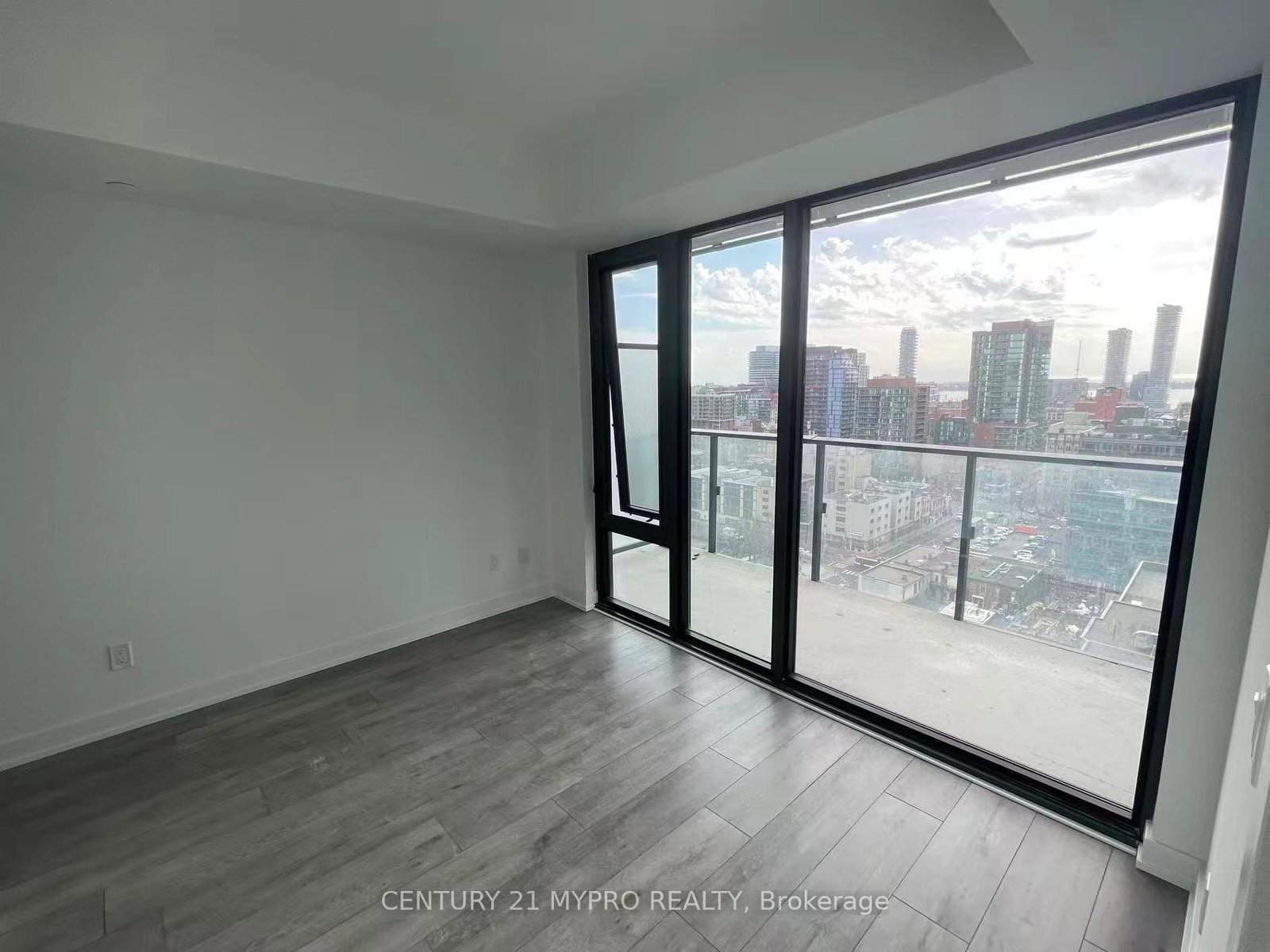 47-mutual-street-toronto-toronto-ontario-c13623576