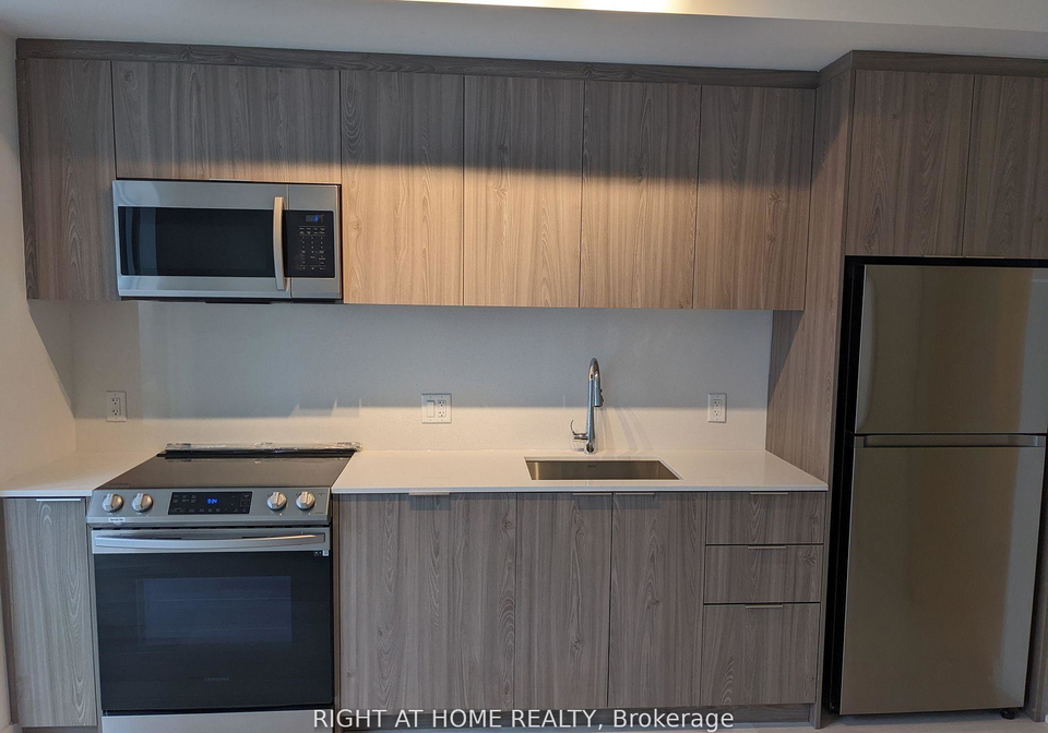 357-king-street-w-toronto-toronto-ontario-c13623578