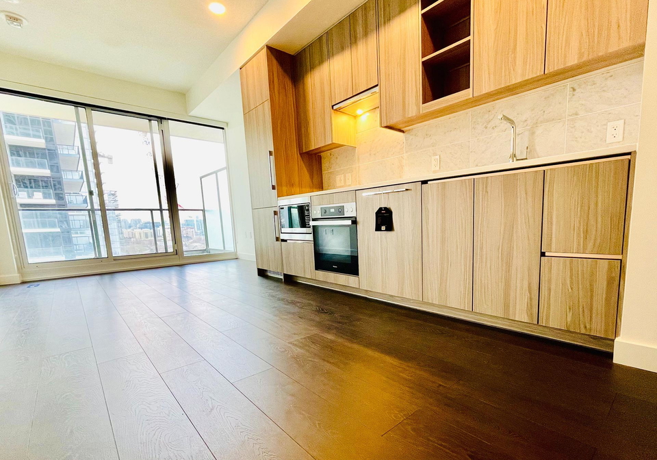 95-mcmahon-drive-toronto-north-york-ontario-c13623740