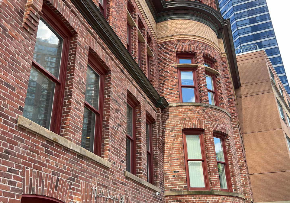 11-st-joseph-street-toronto-toronto-ontario-c13623848