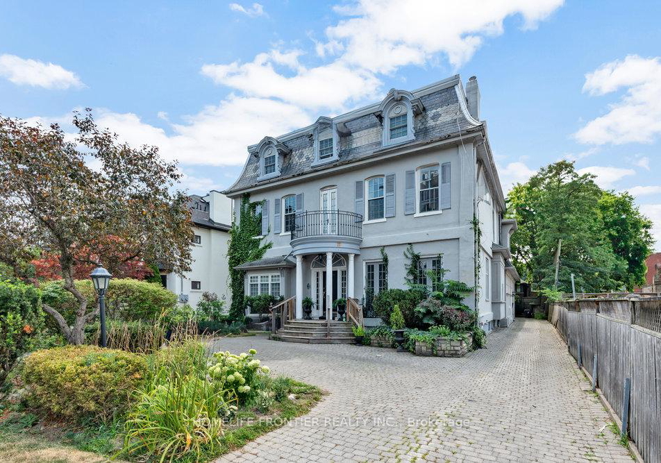 17-teddington-park-avenue-s-toronto-toronto-ontario-c13624220