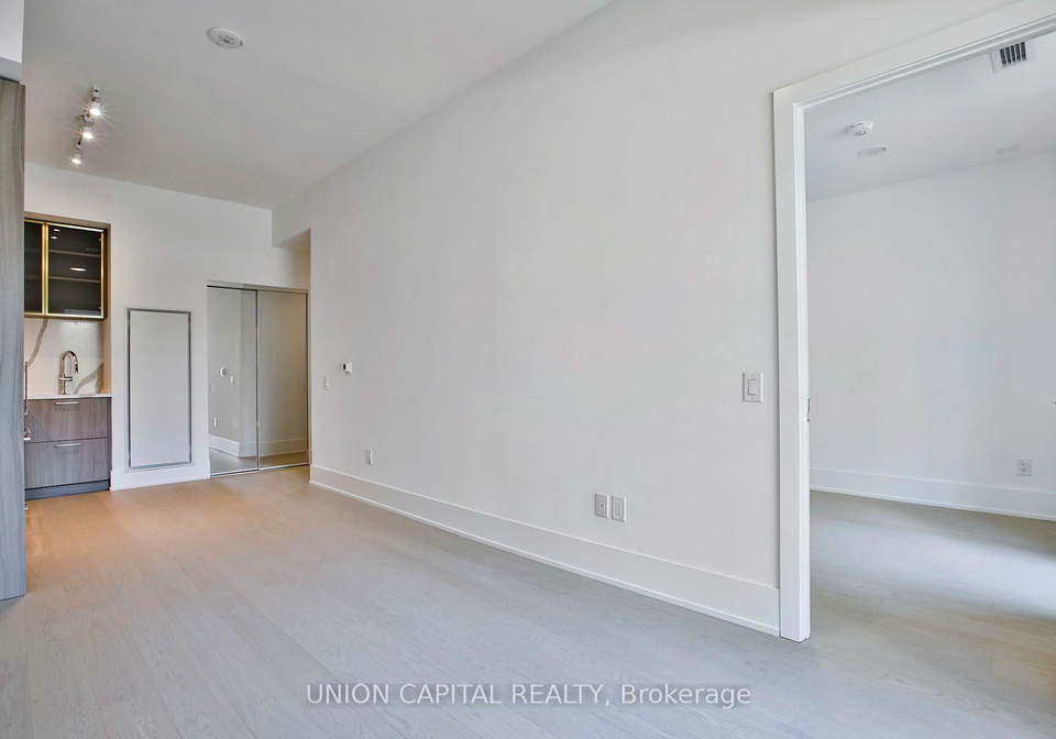 36-olive-avenue-toronto-north-york-ontario-c13624266