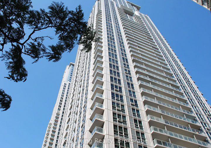 763-bay-street-toronto-toronto-ontario-c13624558