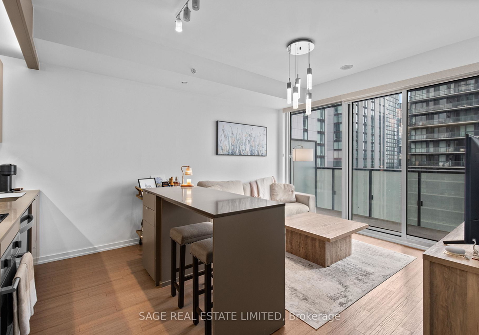 101-peter-street-toronto-toronto-ontario-c13624856