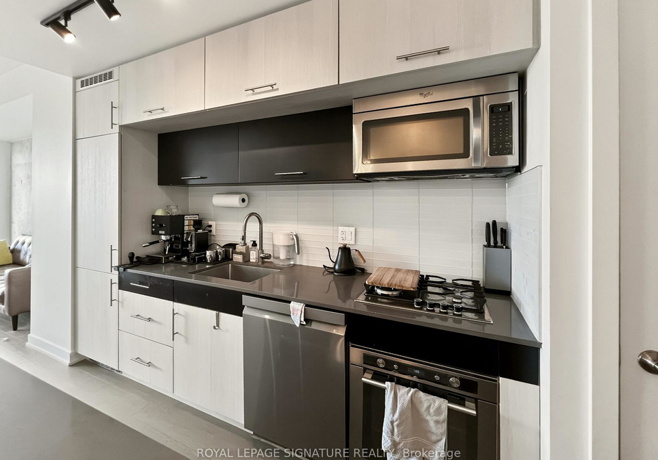205-manning-avenue-toronto-toronto-ontario-c13624908