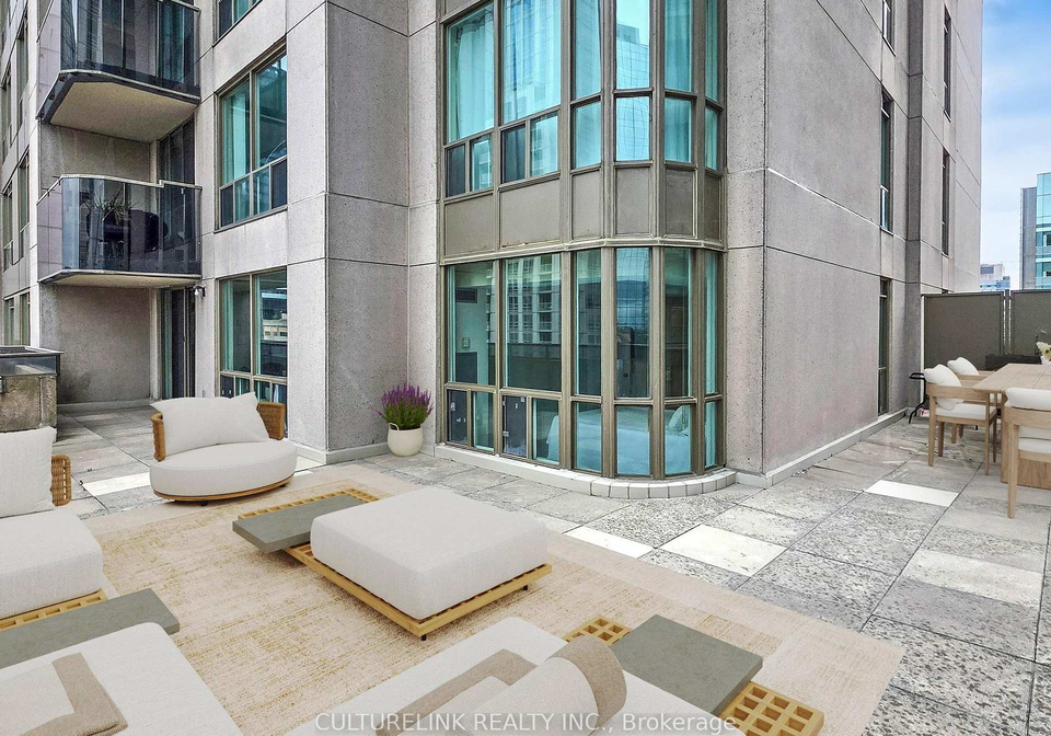 750-bay-street-toronto-toronto-ontario-c13625040