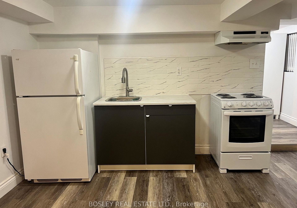 15-manor-road-e-toronto-toronto-ontario-c13625608